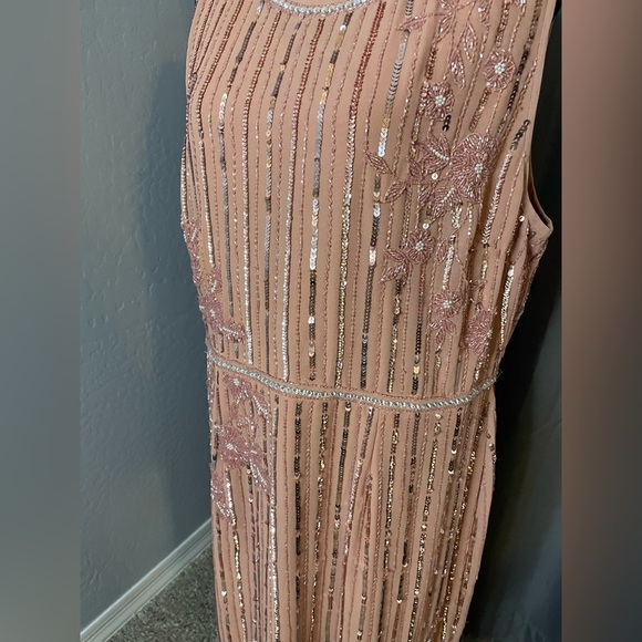 19. MacDuggal Gown, Blush Pink, Size 16, worn once - Picture 3 of 6